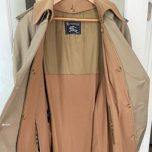 Vintage Burberry Double Breasted Trench Coat - pre 1999 sz 40R
